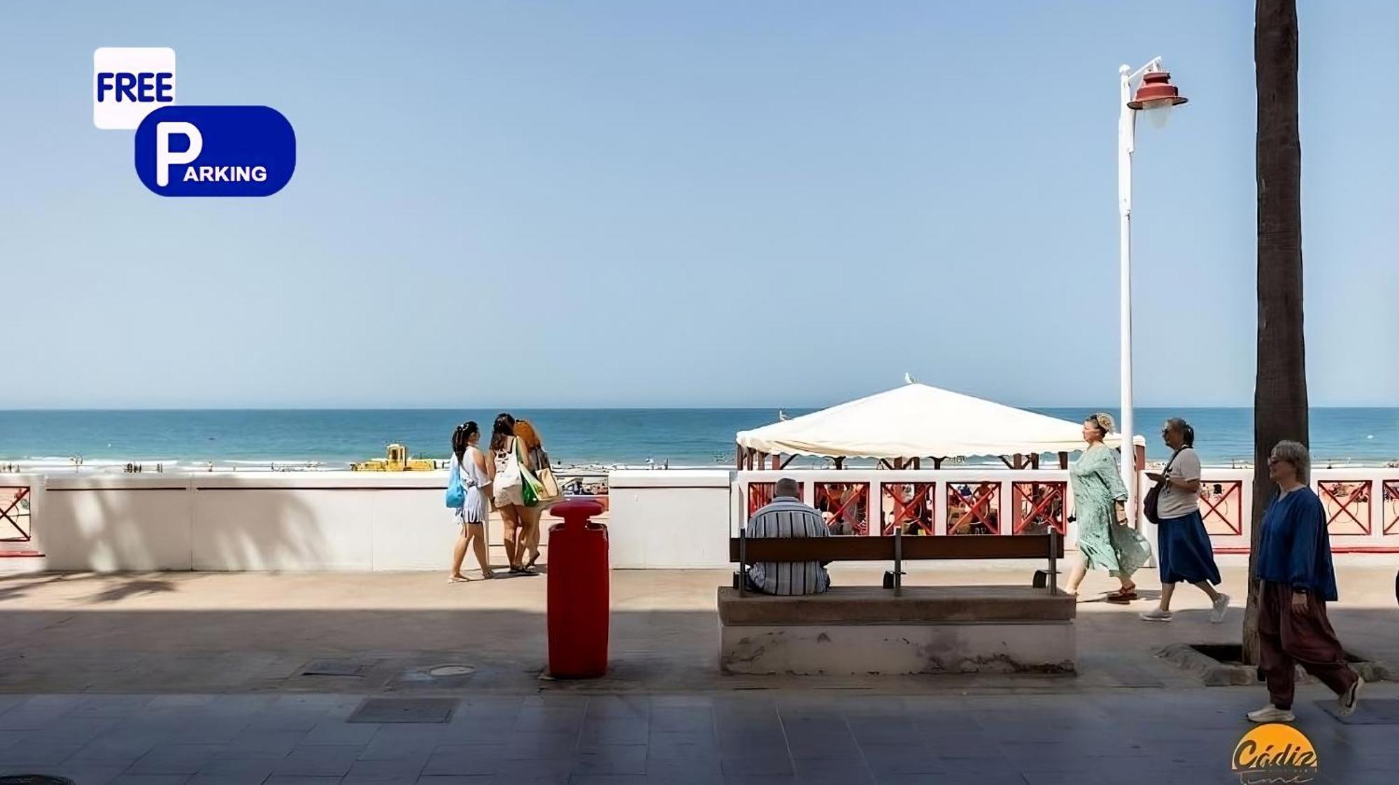 Delfin Azul 2 Free Parking By Time Appartement Cádiz